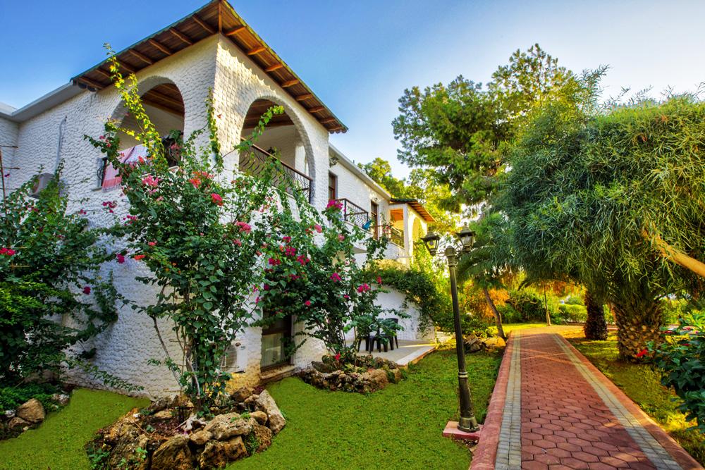 Merit Cyprus Gardens Holiday Famagusta  Exteriör bild