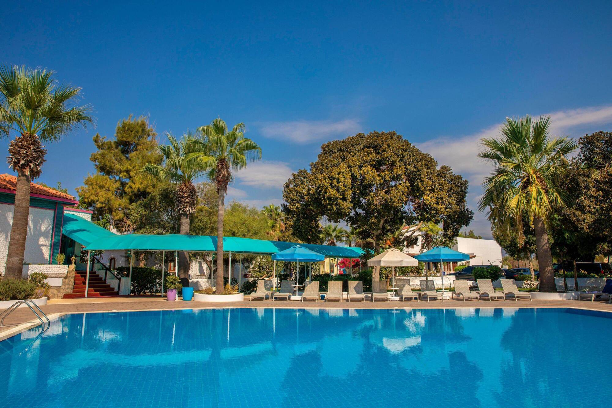 Merit Cyprus Gardens Holiday Famagusta  Exteriör bild