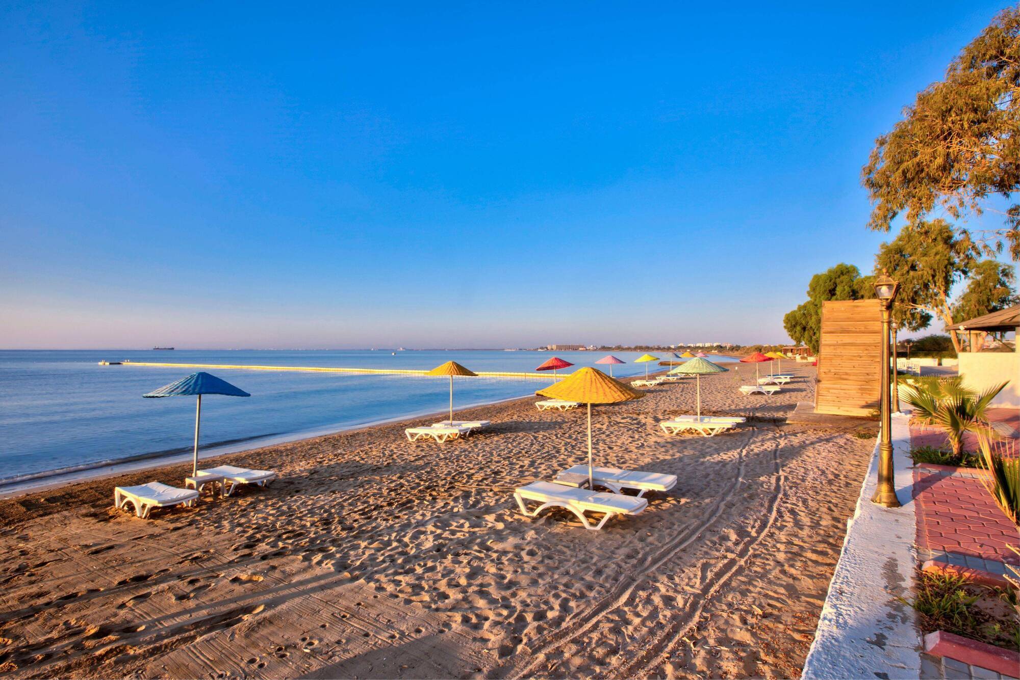Merit Cyprus Gardens Holiday Famagusta  Exteriör bild